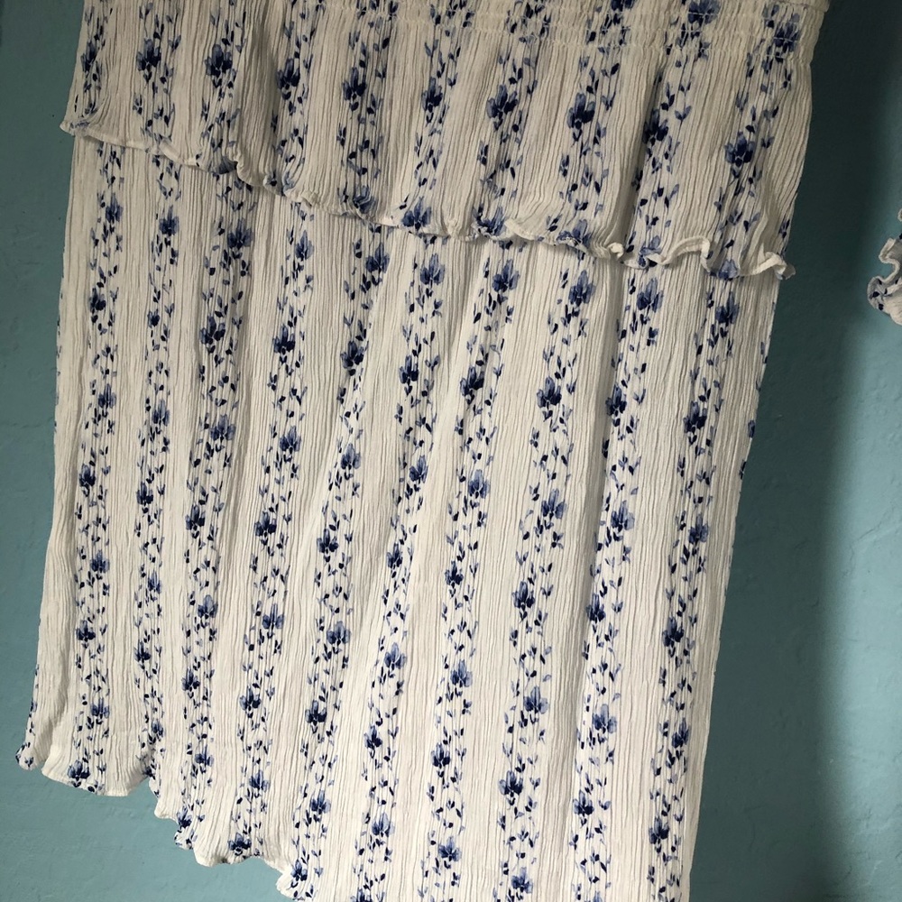club monaco ayuek silk floral crepe dress 2 $229 - Picture 7 of 10